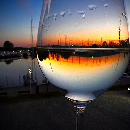 Hafenidyll mit Wasserblick Karlshagen Exterior foto